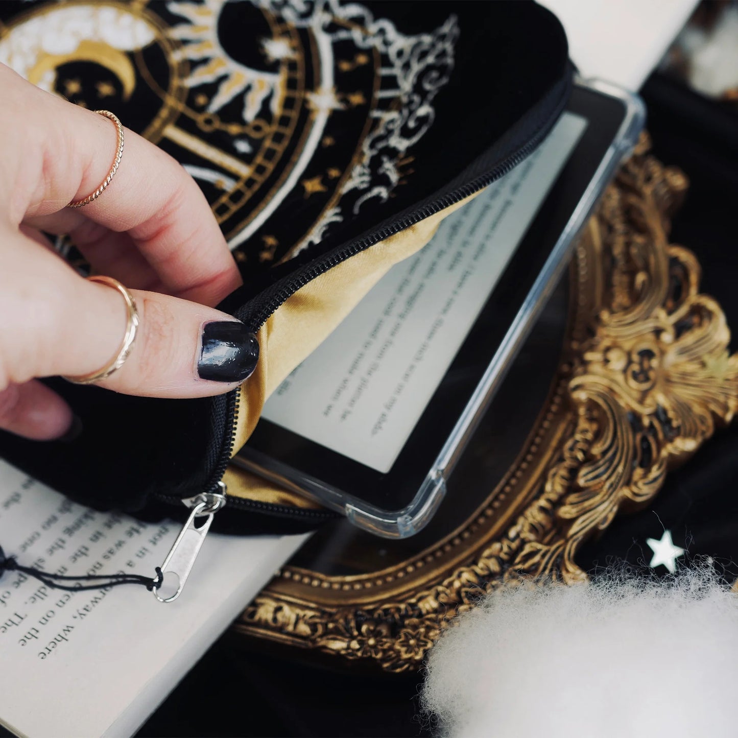 Otherworldly E-Reader Sleeve Black