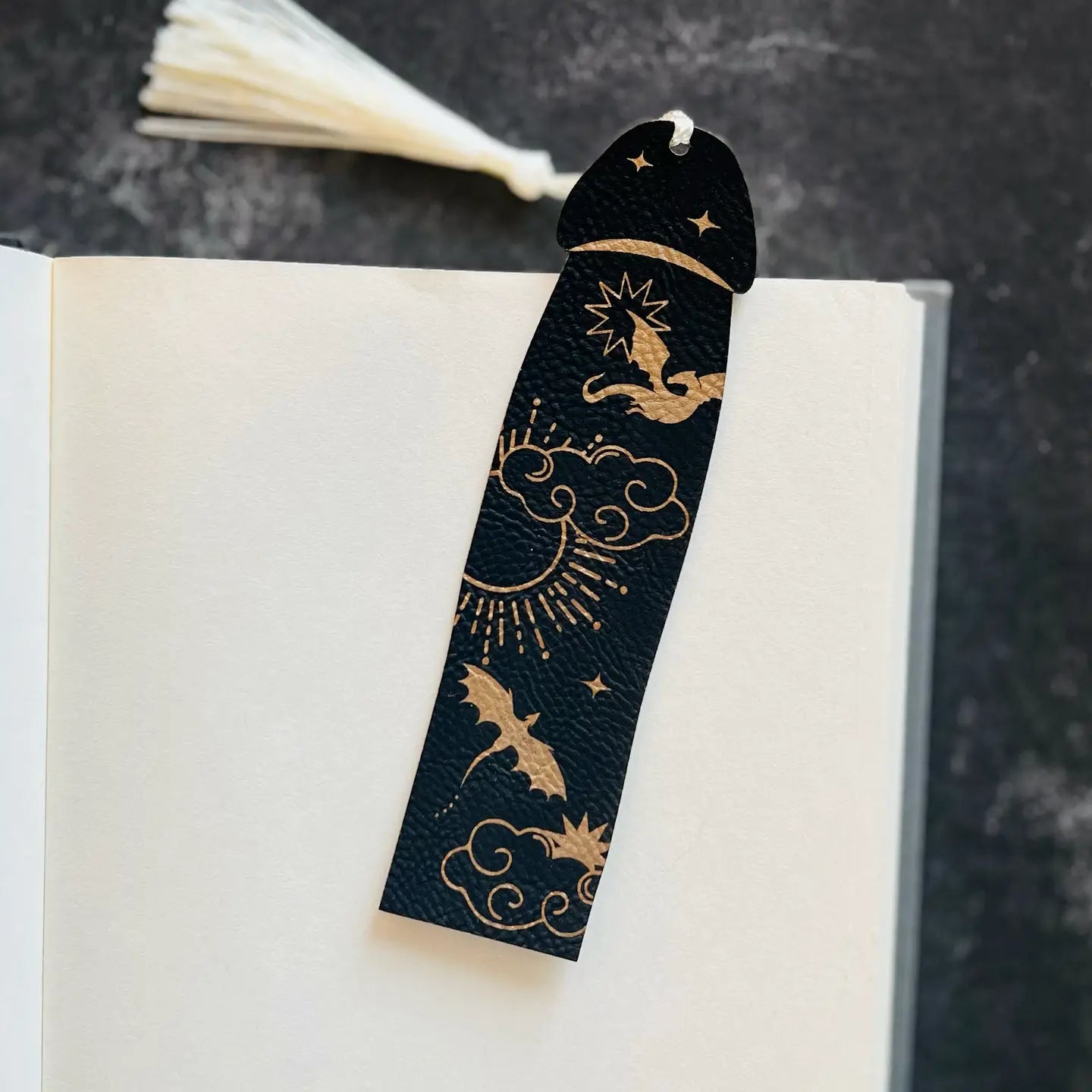 Onyx Cockmark Bookmark