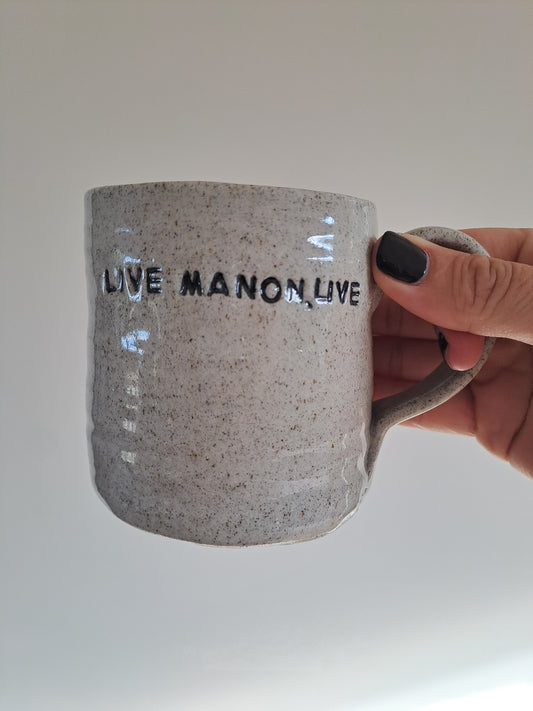 Live Manon Live Mug