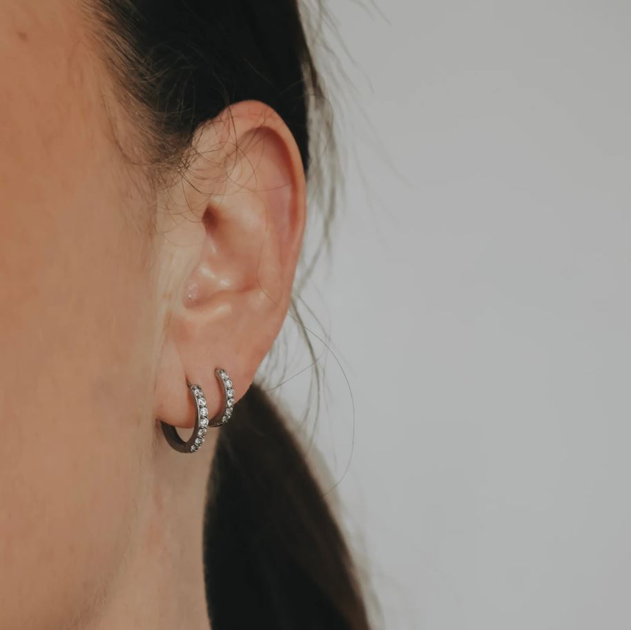 🌙 Mini Twilight Hoop Earrings